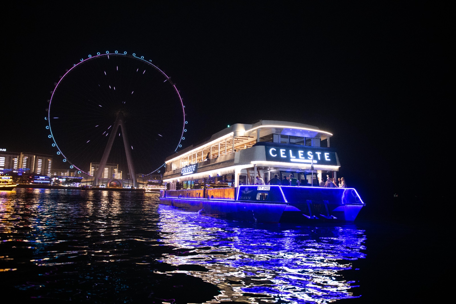 luxury dinner cruise dubai marina