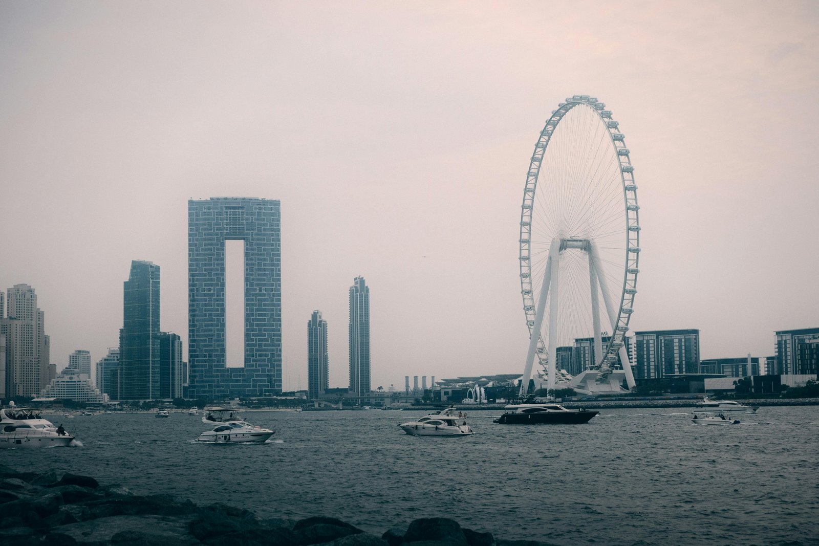 Dinner Cruise Dubai Experience